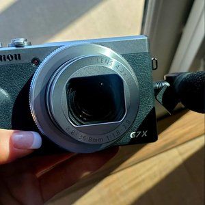 Vlog Camera - Canon G7x Mark iii - Perfect Condition